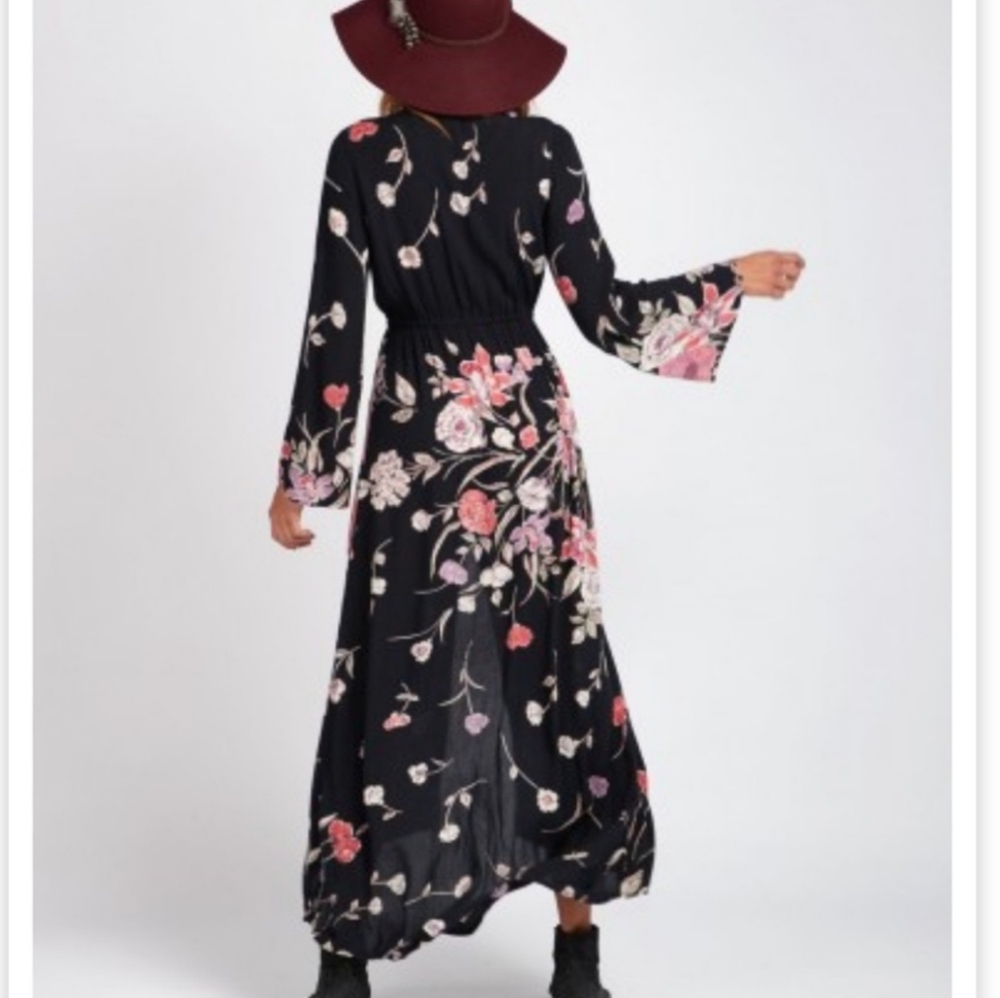 Billabong Desi Kimono Maxi Dress V Neck Button Front Floral Print Black Med NWT - Picture 12 of 16